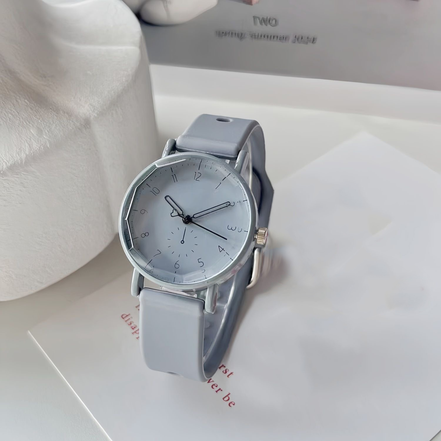 Fashion Arabic Dial Women Quar - Silicone Band Women recensie en prijs