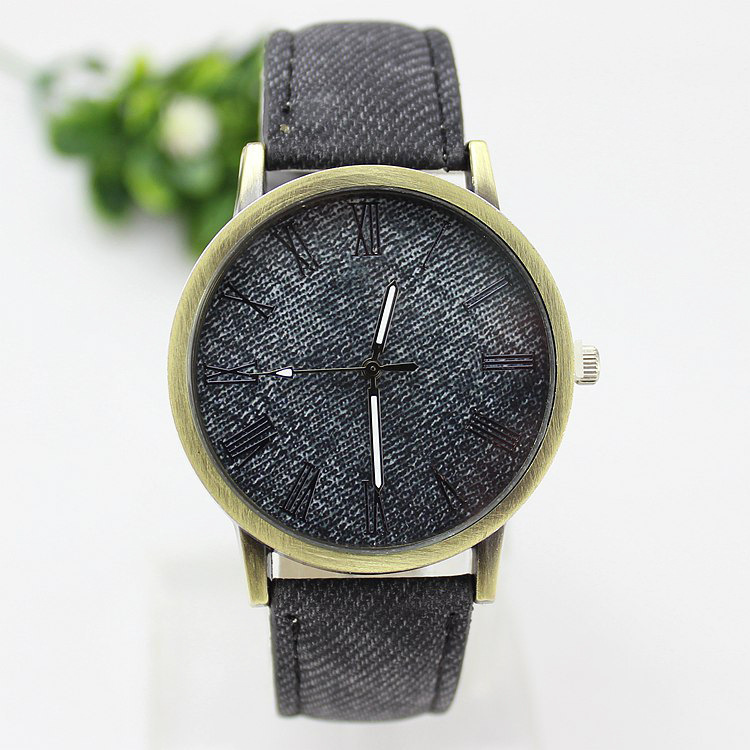 New Fashion Men Casual Quartz  - Leather Watch Band Men recensie en prijs