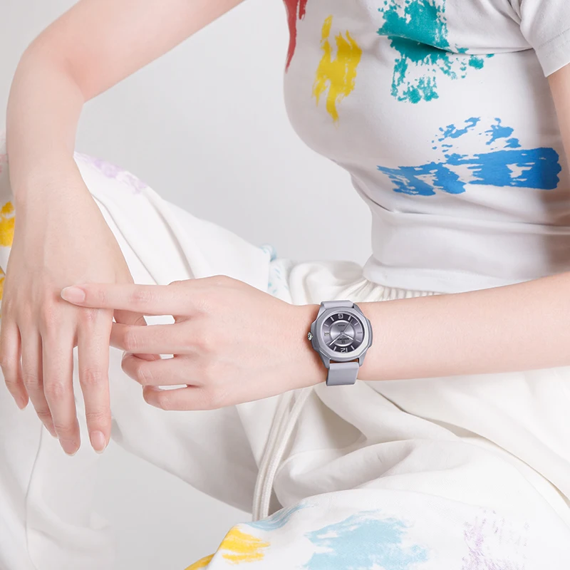 NAVIFORCE 7107 Watch for Women - Silicone Band Women recensie en prijs